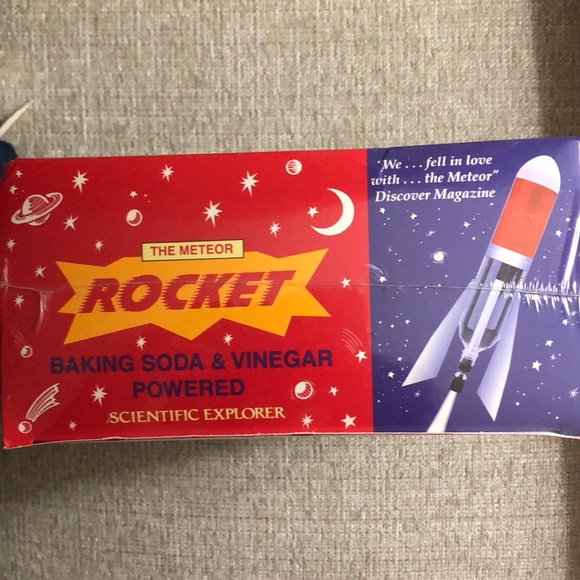 Scientific Explorer Meteor Rocket - Picture 4 of 4